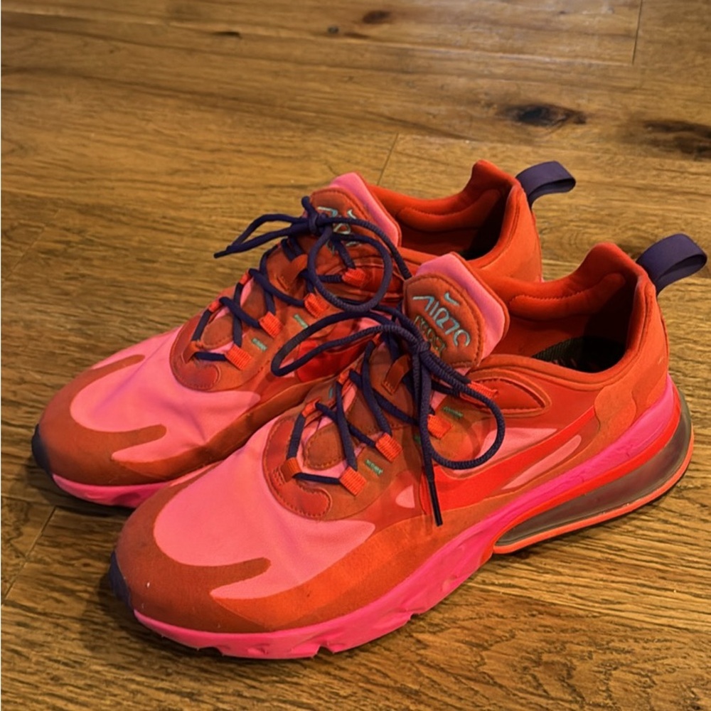 NIKE Air React Women’s 10.5 GUC